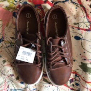 🍂5/20$!! NWT Boy's Brown Lace Up Shoes